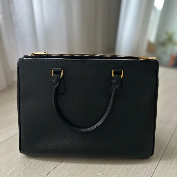 Prada Saffiano Lux Double Zip Tote - Picture 4 of 6